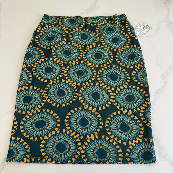 NWT LuLaRoe Skirt Size XL - Picture 1 of 3